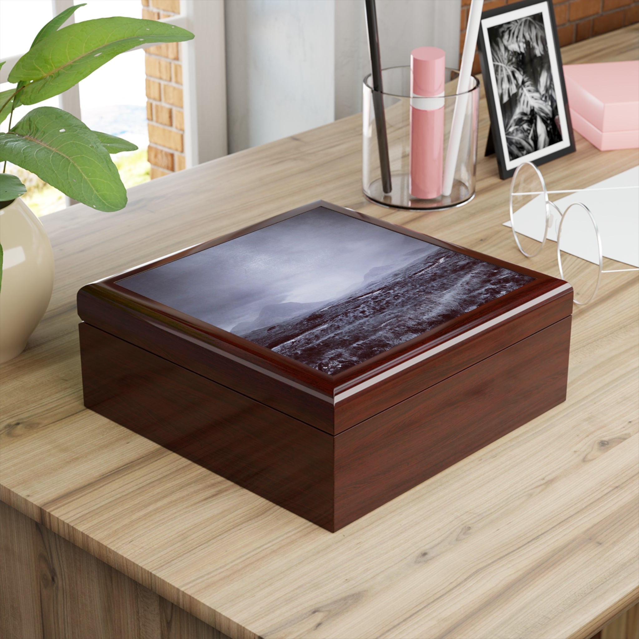 The Brooding Cuillin jewellery box with glossy wooden finish and Scottish landscape lid