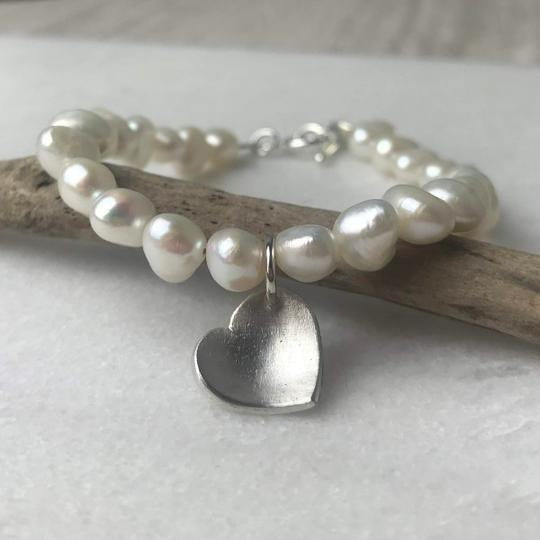 Cream Pearl Heart Bracelet with white pearls and silver charm by Lindsay Mcdowall Jewellery