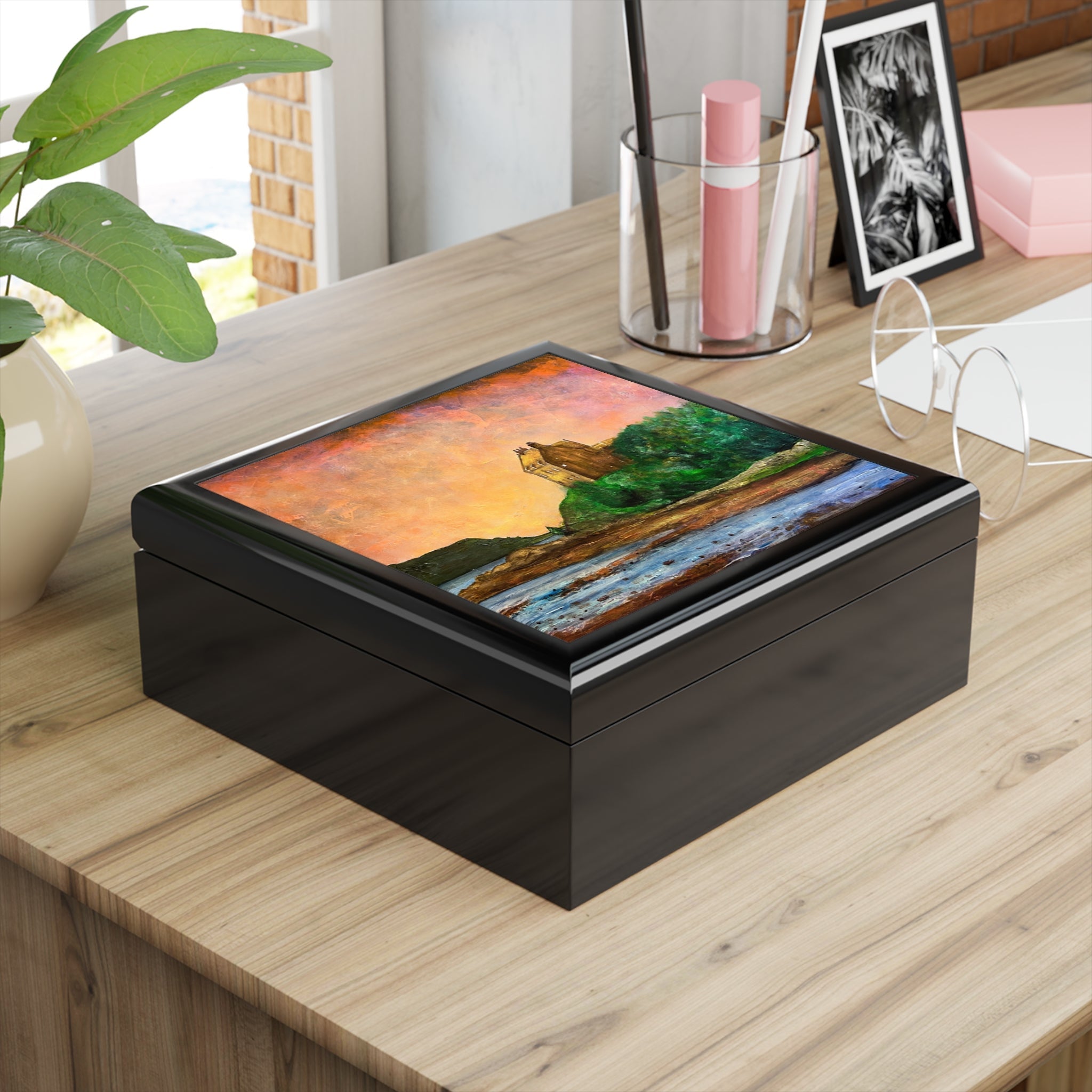 Black wooden Duntrune Castle art jewelry box with vibrant landscape painting on lid