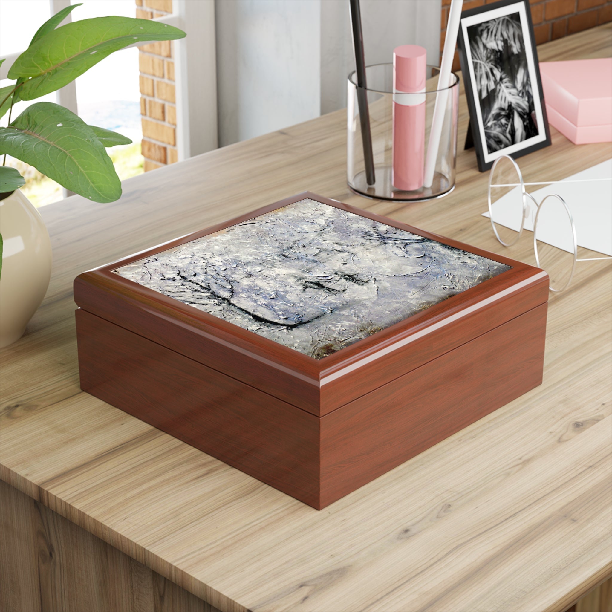 Rectangular wooden keepsake box with marbled grey and white lid from Father Daughter Snow Art Jewellery Box Scotland