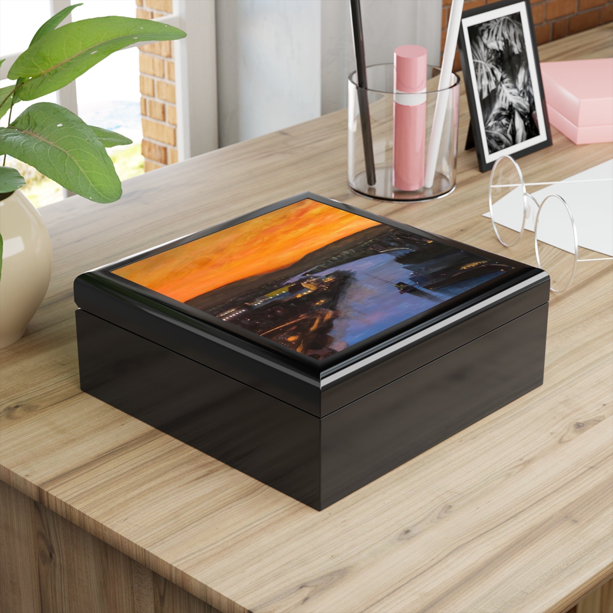 Glasgow Harbour sunset jewellery box with glossy black lid