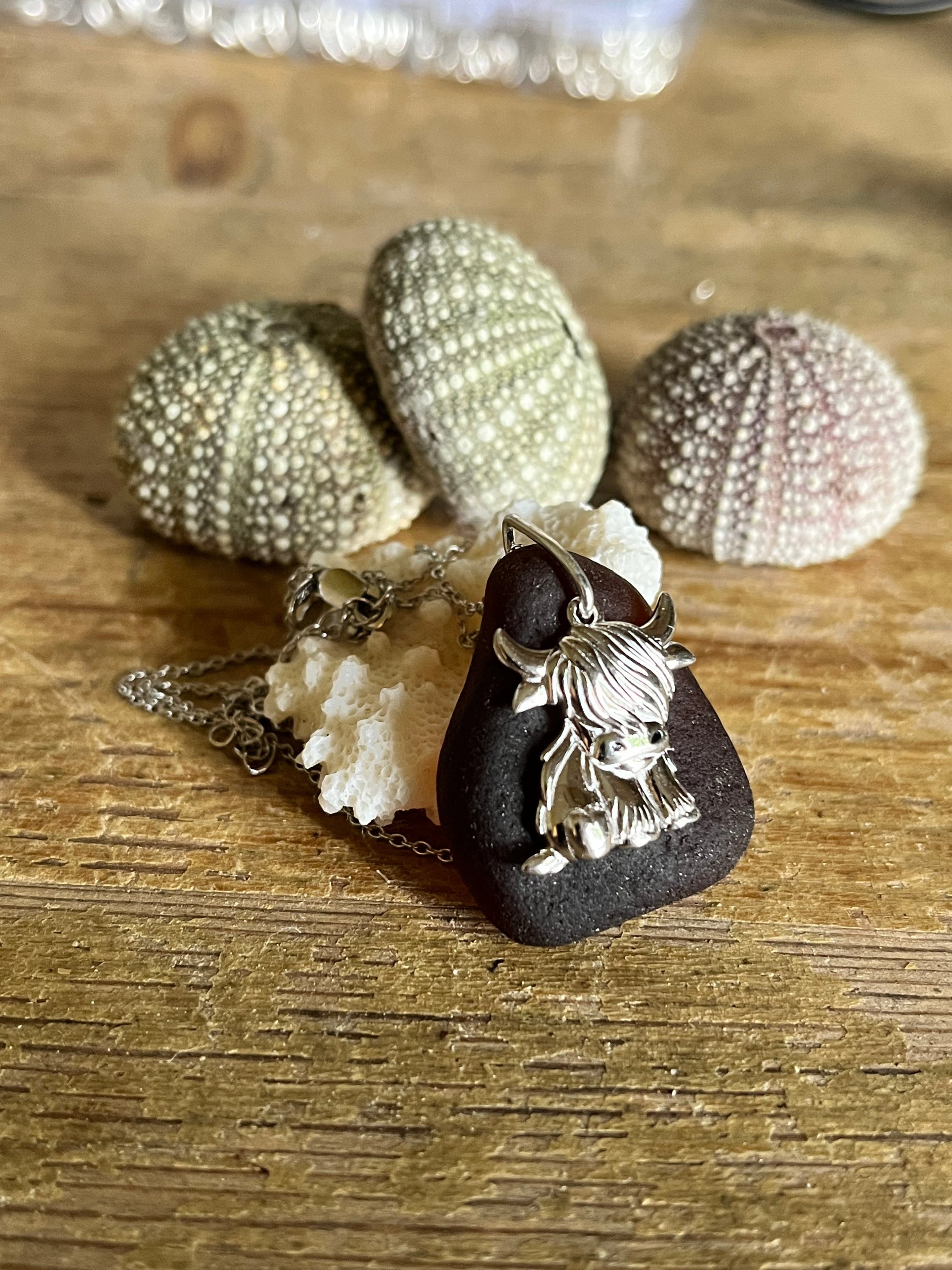 Silver Highland Cow Pendant on dark sea glass stone with delicate chain for Highland Cow Pendants 925