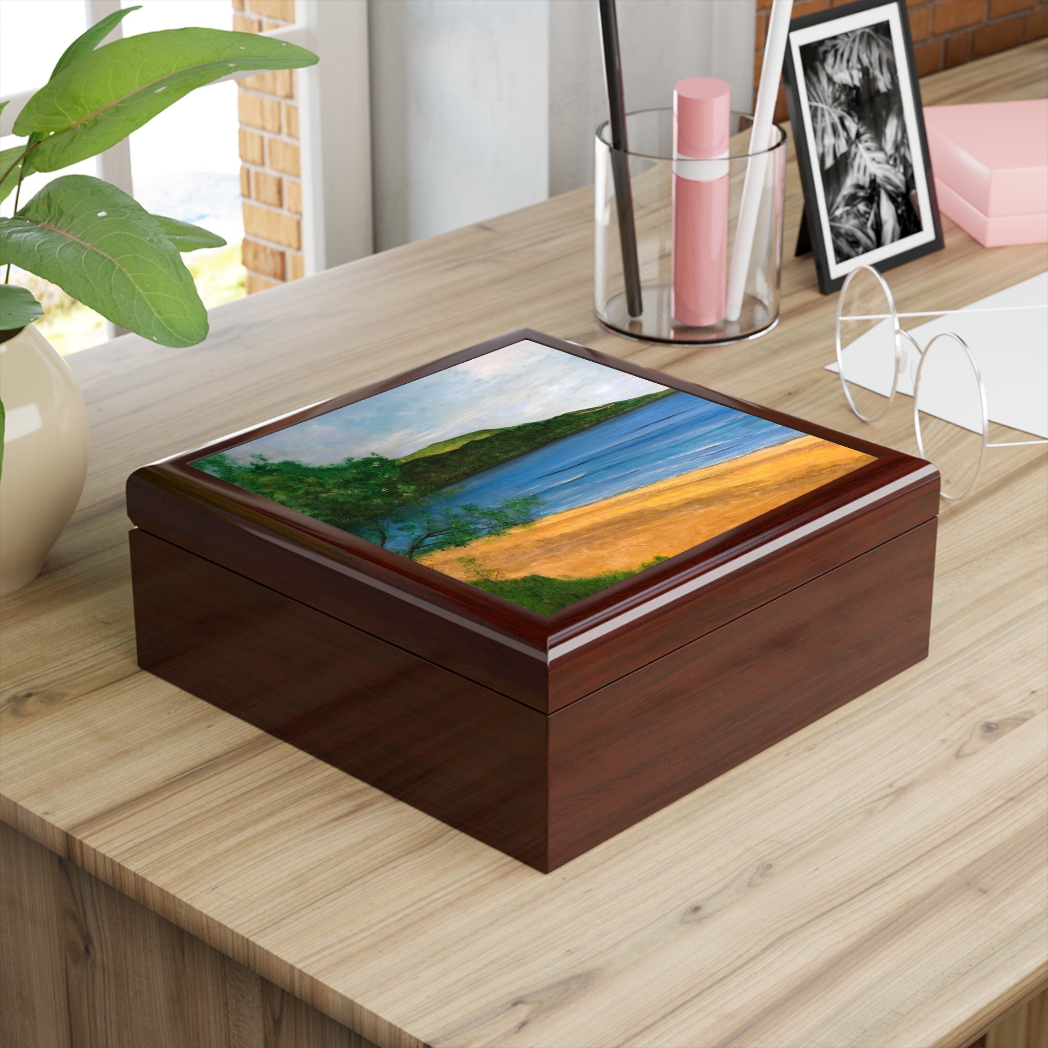 Wooden Loch Rannoch Art Jewellery Box with beach scene design in dark brown wood
