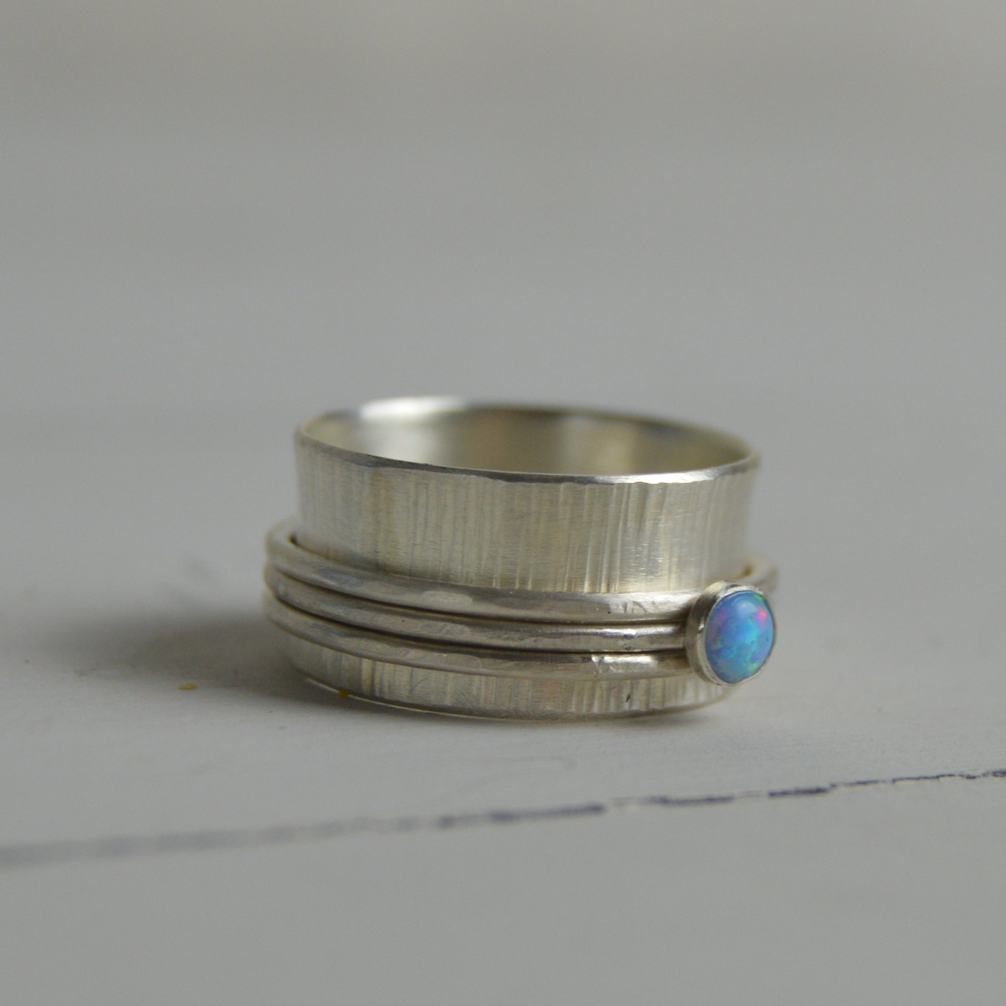 Drehbarer Silberopalring