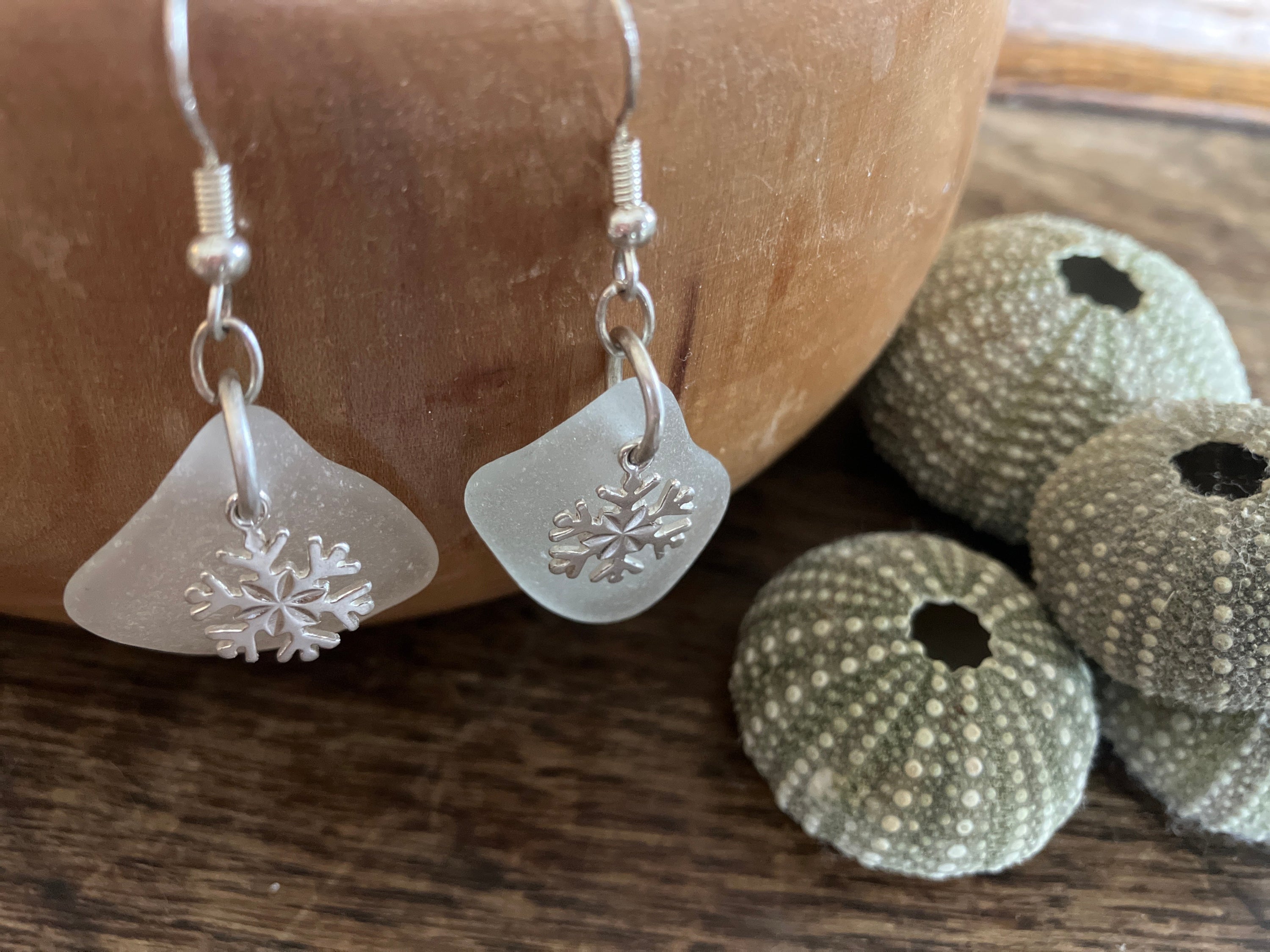 Snowflake Scottish Seaglass 925 Earrings with White Clear Glass Charms