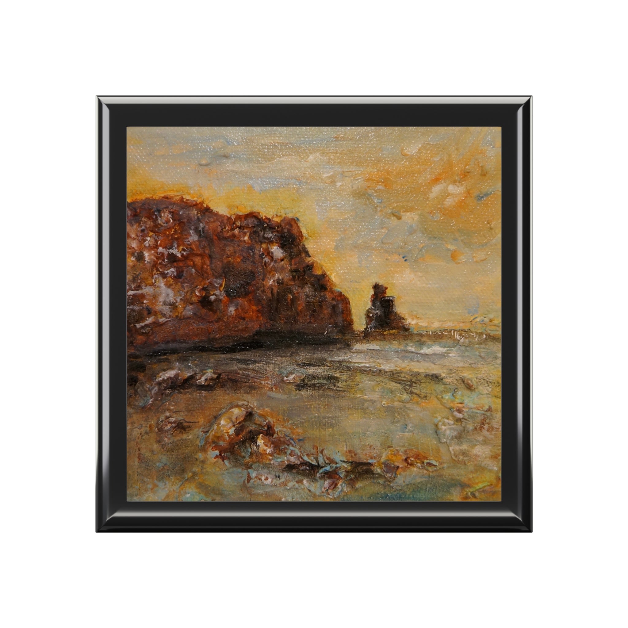 Talisker Bay jewellery box with glossy finish and soft felt interior