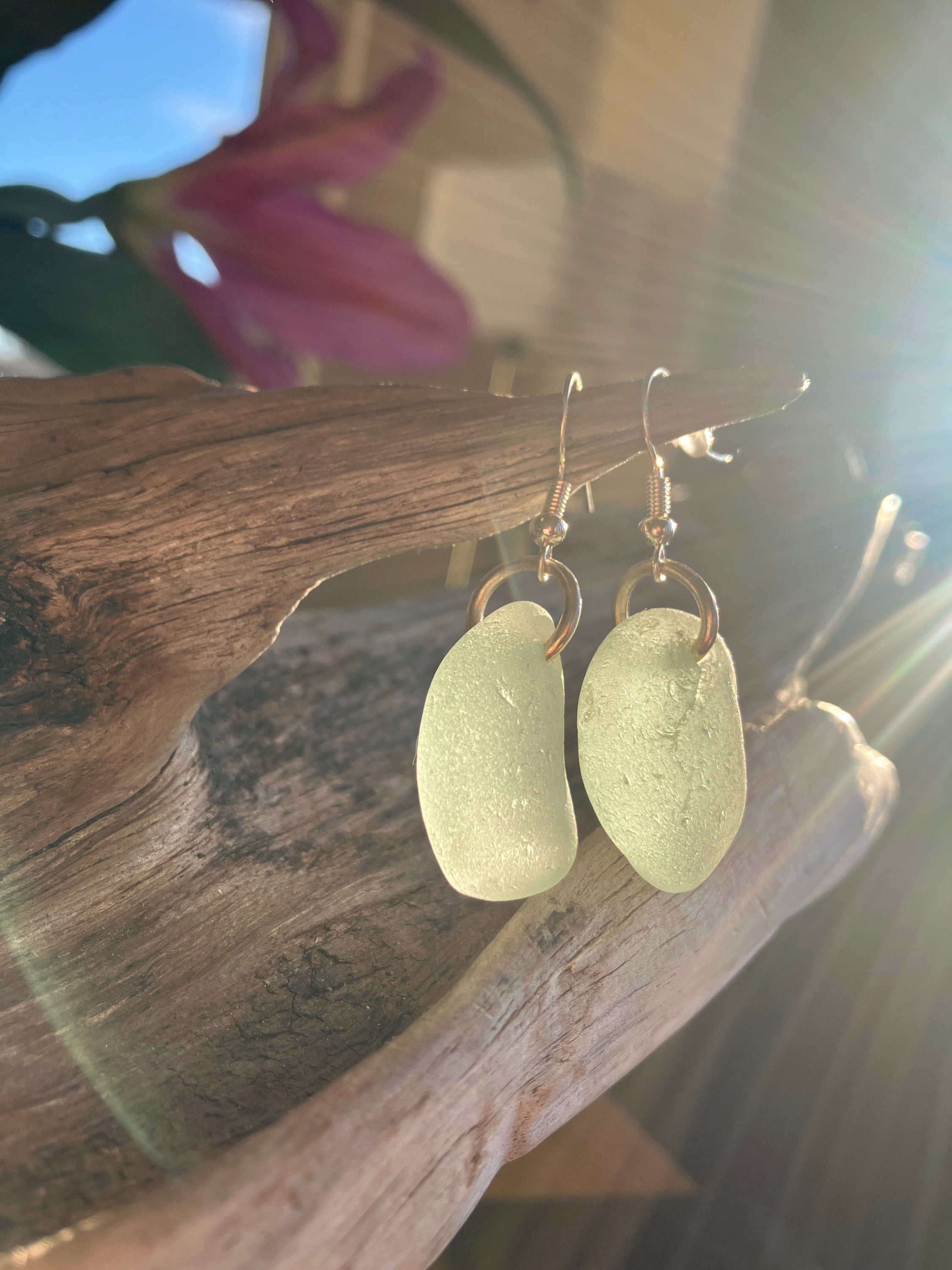 Beautiful Aqua Scottish Sea Glass 925 Earrings in Pale Yellow-Green