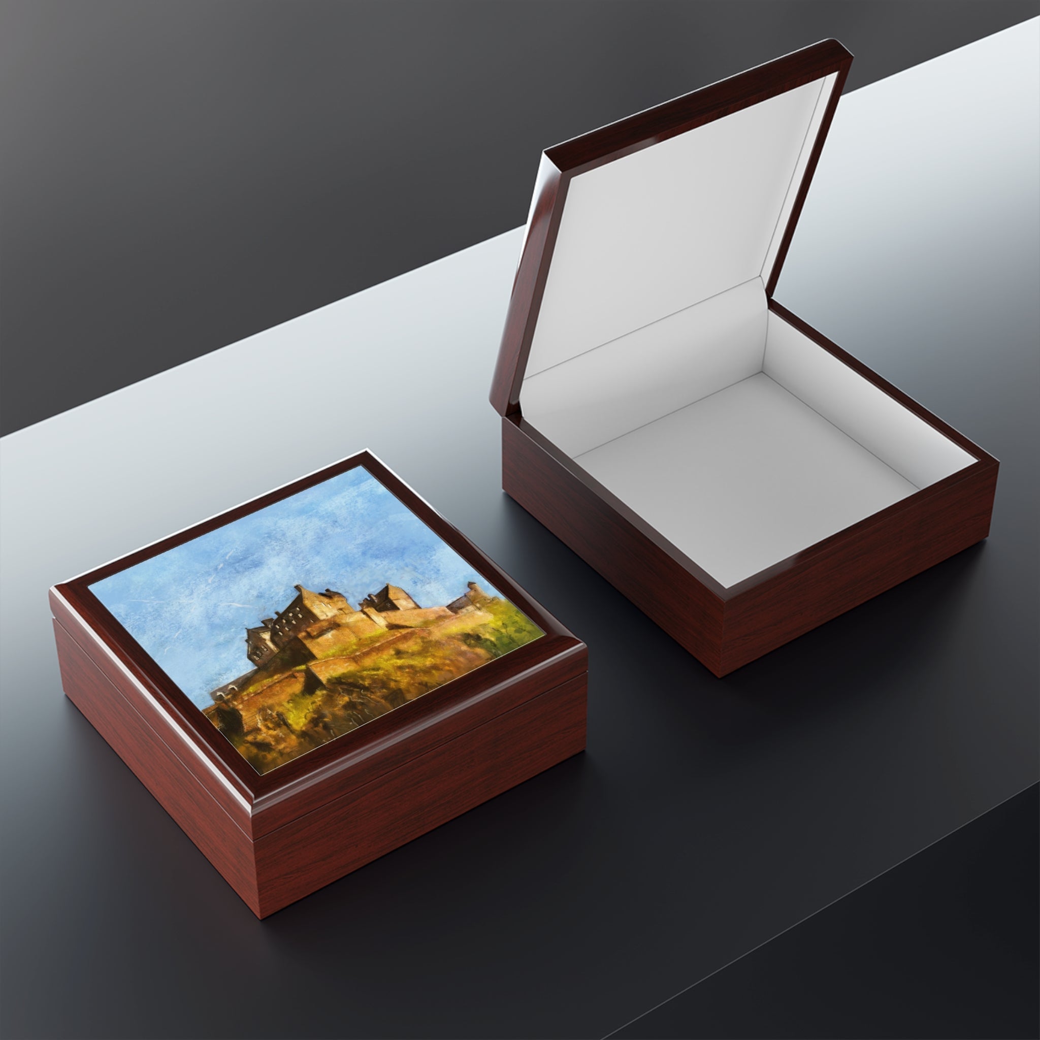 Brown wooden Edinburgh Castle jewellery box with impressionistic lid painting