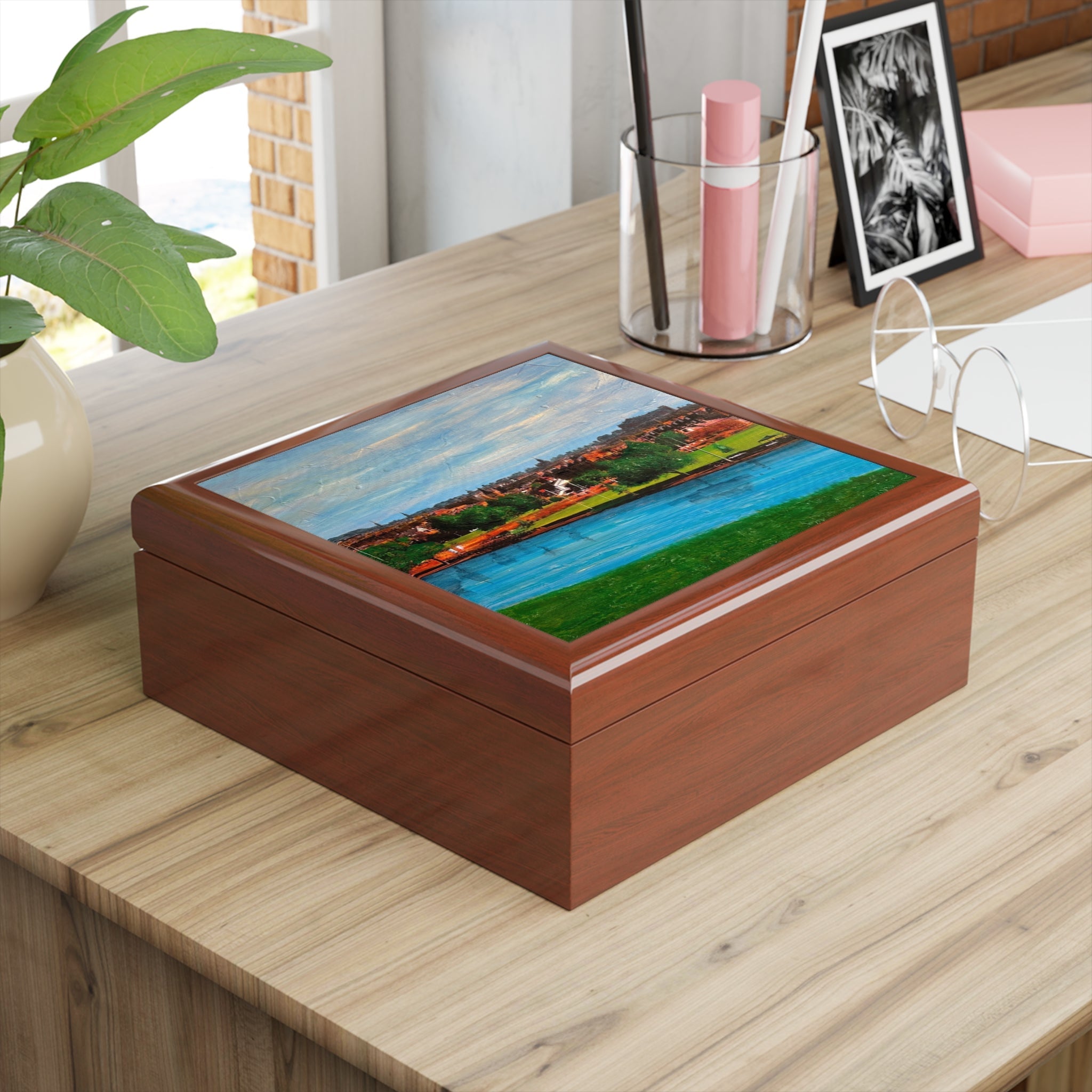 Brown wooden jewellery box with Edinburgh river landscape lid from Inverleith, Scotland