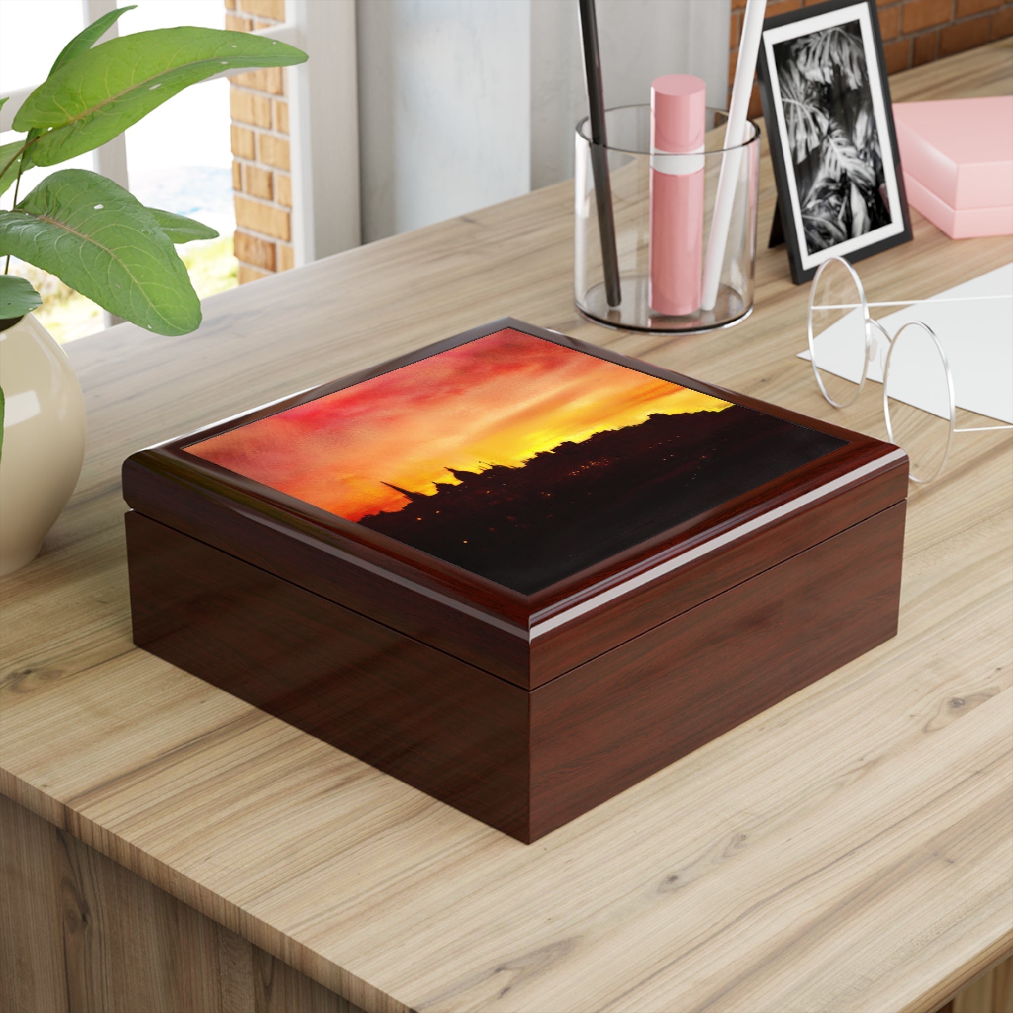 Edinburgh Sunset jewelry box with dark brown wood and vibrant skyline lid