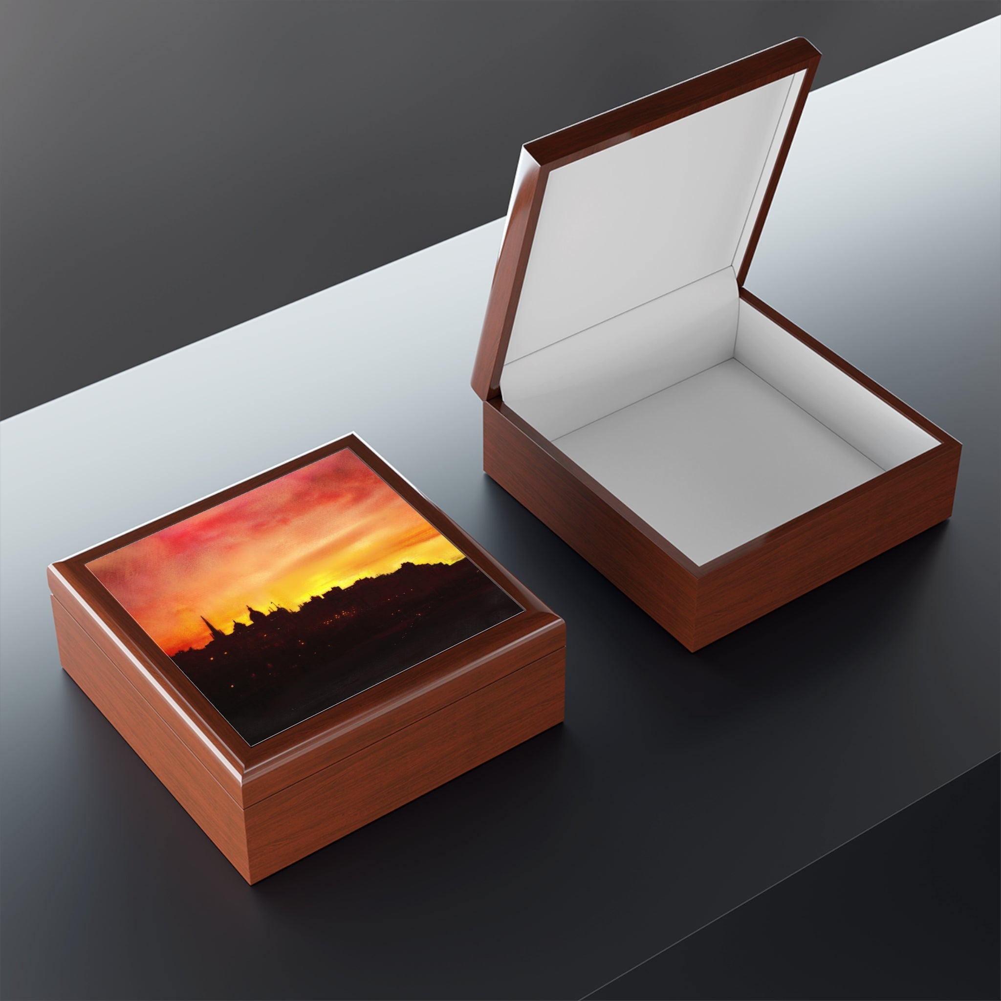 Brown wooden Edinburgh Sunset jewelry box with vibrant skyline lid