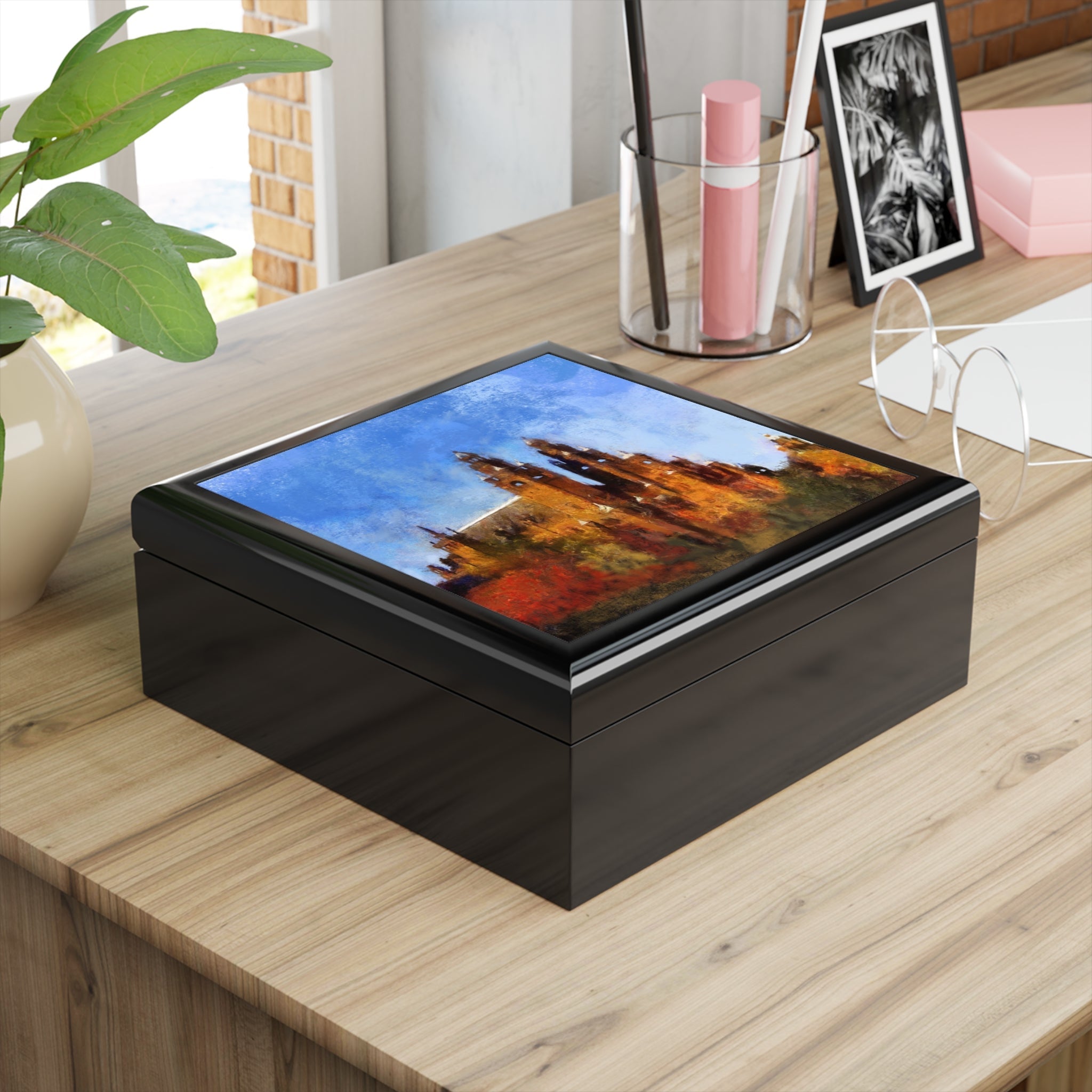 Kelvingrove Art Gallery Scotland black rectangular jewellery box with glossy autumn landscape lid