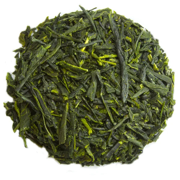 Vibrant Sencha Kura green tea mound of finely cut matcha leaves