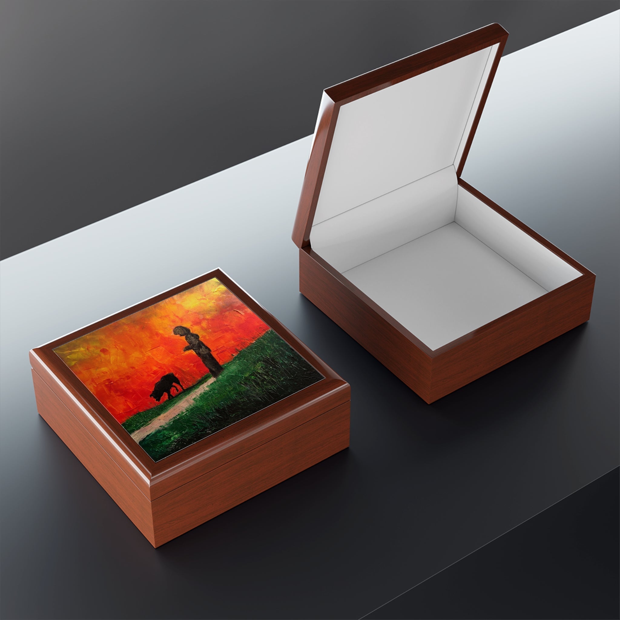 Skylee brown wooden pet portrait jewellery box with orange green Scotland lid scene